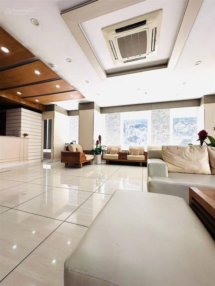 Bán cc khải hoàn tại q11, 4 tỉ 85 , 105m2 2pn2wc, full nội thất.