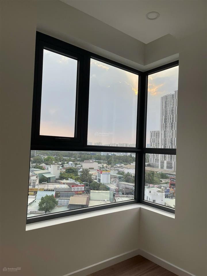 Bán căn hộ góc lớn d'lusso nguyễn thị định, 79m2, 2pn, 2 ban công, tầng trung, giá 6,5 tỷ