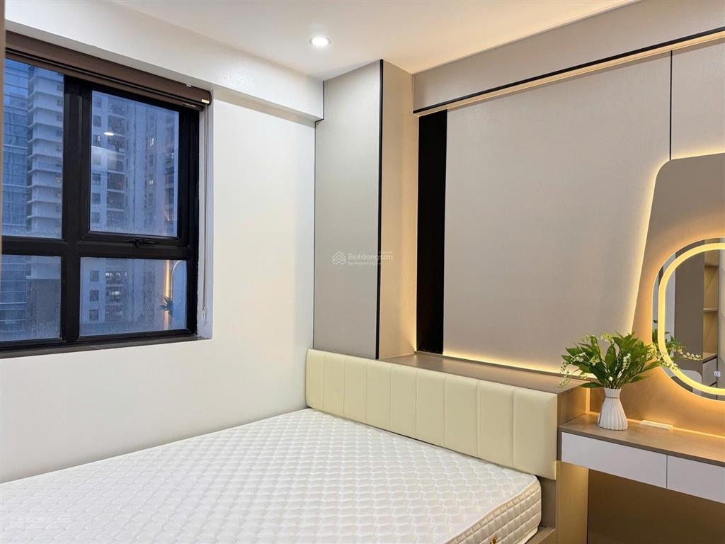 Chính chủ bán căn chung cư cowaelmic 198 nguyễn tuân 3 ngủ full nội thất giá 6.5 tỷ