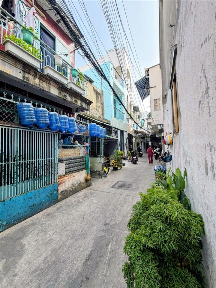 Bán nhà lũy bán bích tân phú 63m 5.05 tỷ đang cho thuê 8tr/tháng