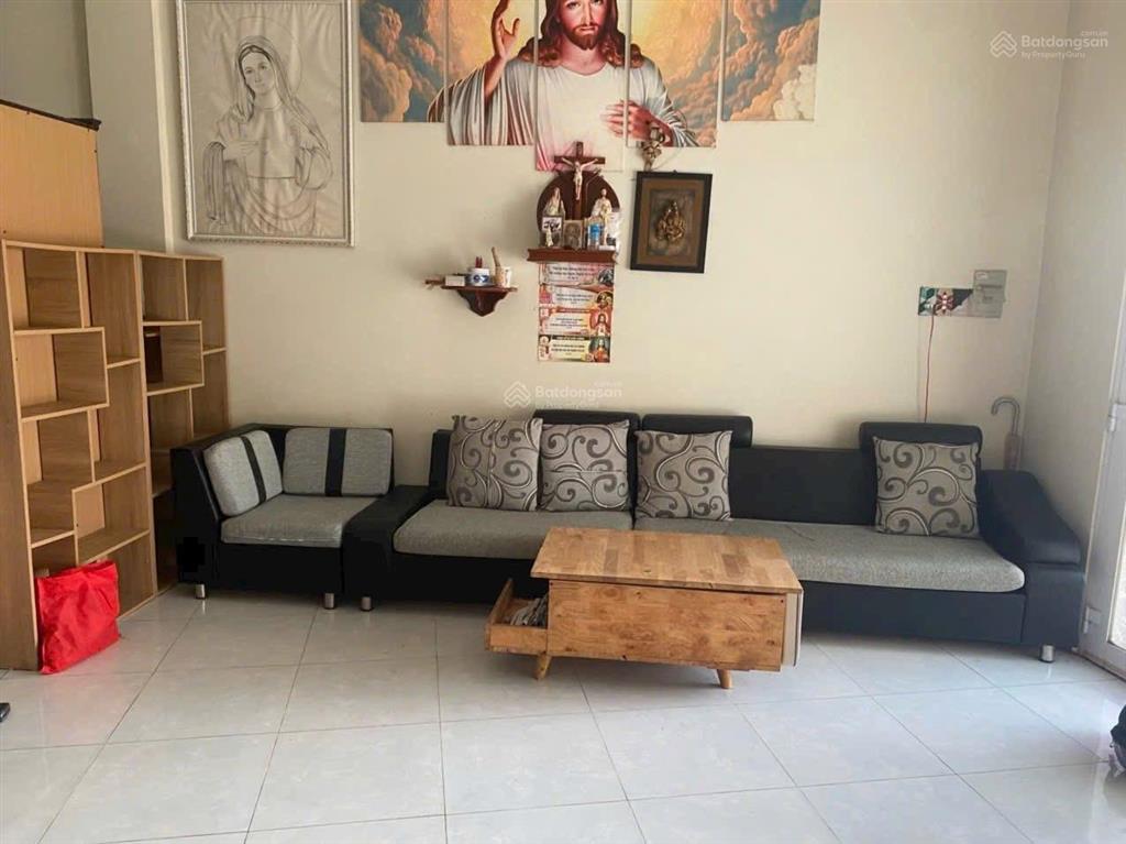 Chính chủ cần bán căn hộ tầng trệt 68m2 nở hậu