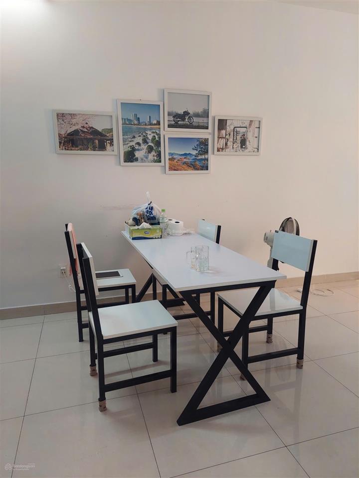 Bán căn hộ thủy lợi 4  2pn = 5,2 tỷ, sổ hồng.  0932 092 *** thanh