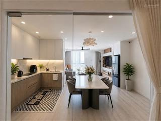 Cần bán căn hộ mone gia định 2pn, 69m2=5.2 tỷ.  0961 367 *** nhi