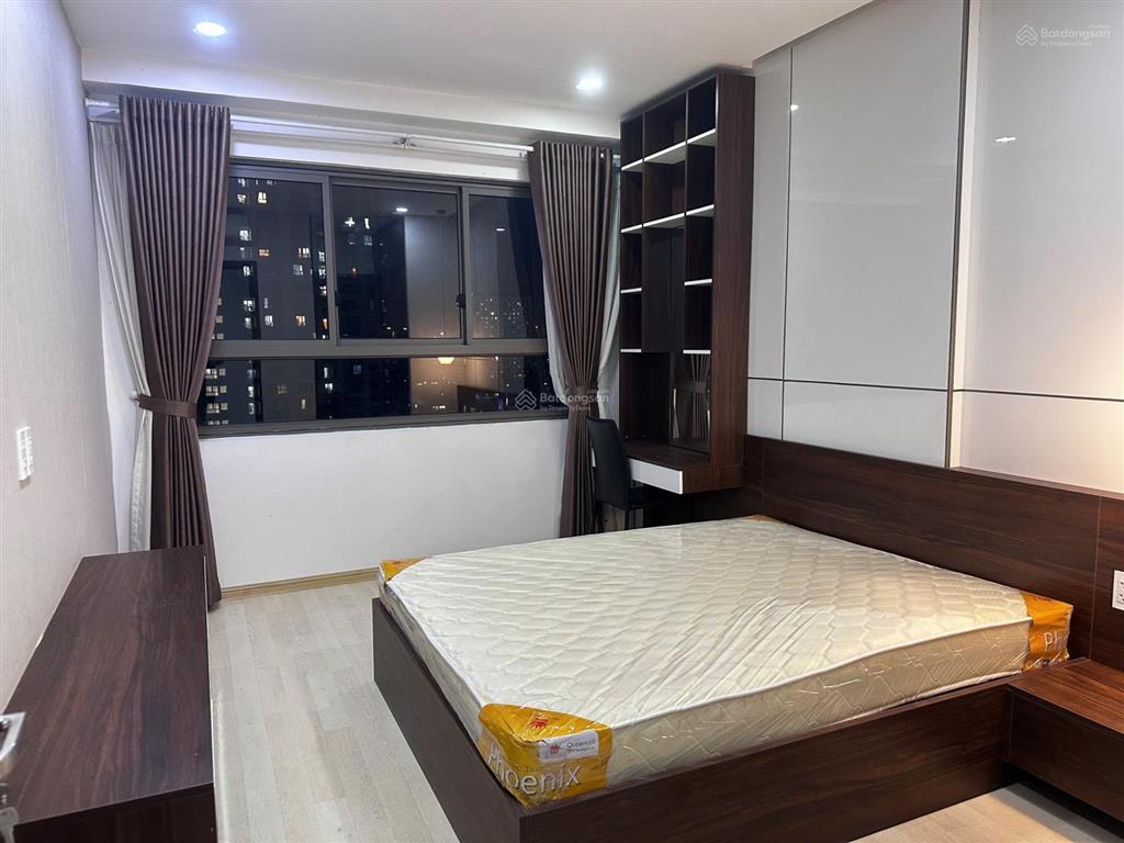 Bán căn hộ cc wilton tower 2pn = 6,3 tỷ.  0932 092 *** thanh