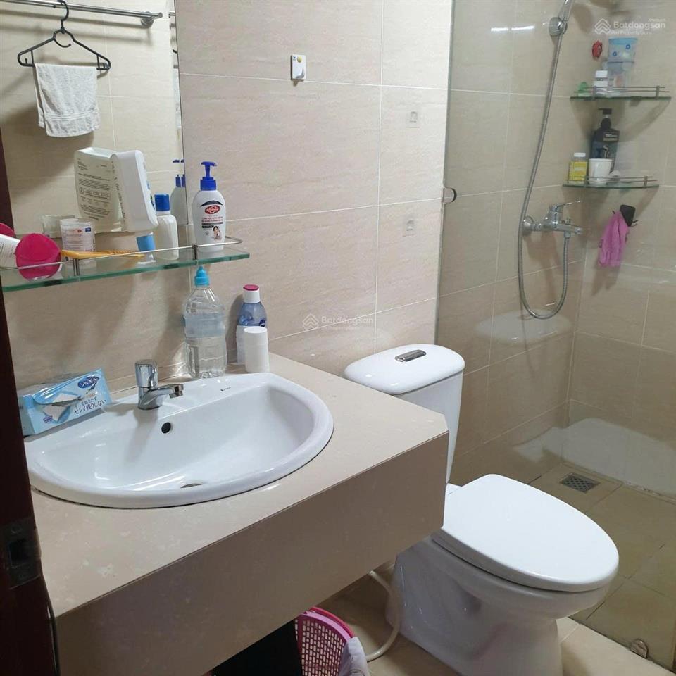 Cho thuê căn hộ cc thủy lợi 4 nguyễn xí 3pn = 14tr.  0932 092 *** thanh