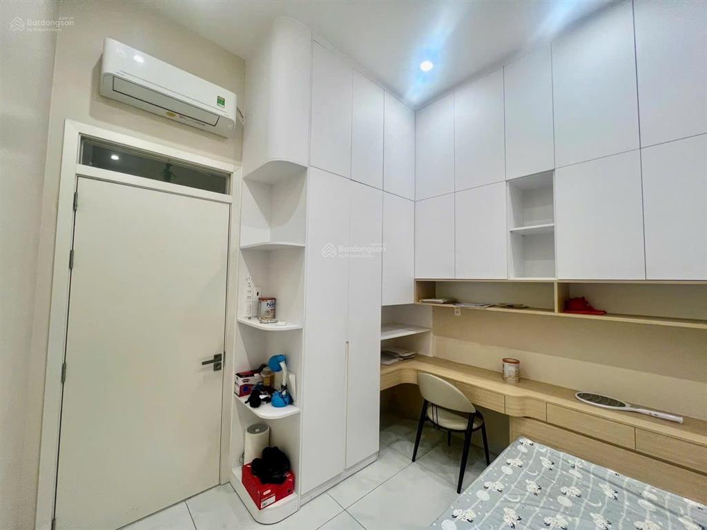 Bán nhà tại xuân thới thượng, 7,7 tỷ, 115m2, view đẹp, giá còn thương lượng