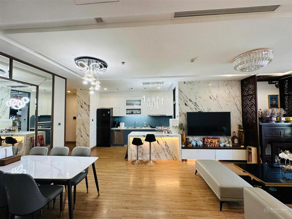 Bán gấp bán nhanh 3pn2vs 96m2 cực đẹp toà 2a vinaconex 7  hồ tùng mậu. giá thương lượng sâu