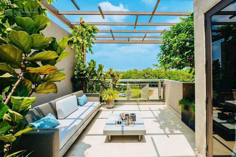 Một căn villa song lập duy nhất gần clubhouse  dự án the orchard capitaland