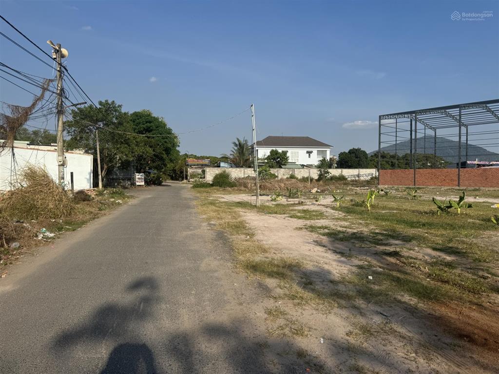 Bán đất tại 1 sẹc võ nguyên giáp, 3,7 triệu / m2, 2000 m2, chính chủ