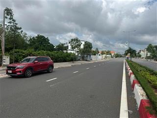 Bán đất 2 mặt tiền  trung tâm phú mỹ hàng hiếm còn sót lại vì full thổ cư đất sạch