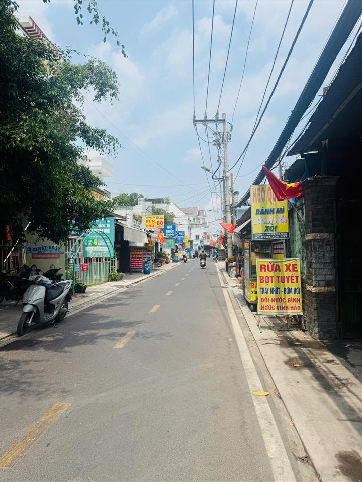 Bán nhà sát lê văn việt tại 42 đường số 2, hơn 69 triệu/ m2 , 124m2, giá 8,6 tỷ tôi chính chủ