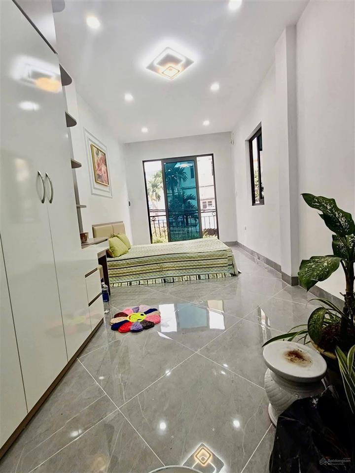 🏡 6.43 tỷ nhà lô góc thoáng ngõ 3 gác minh khai full nội thất 0988 030 ***