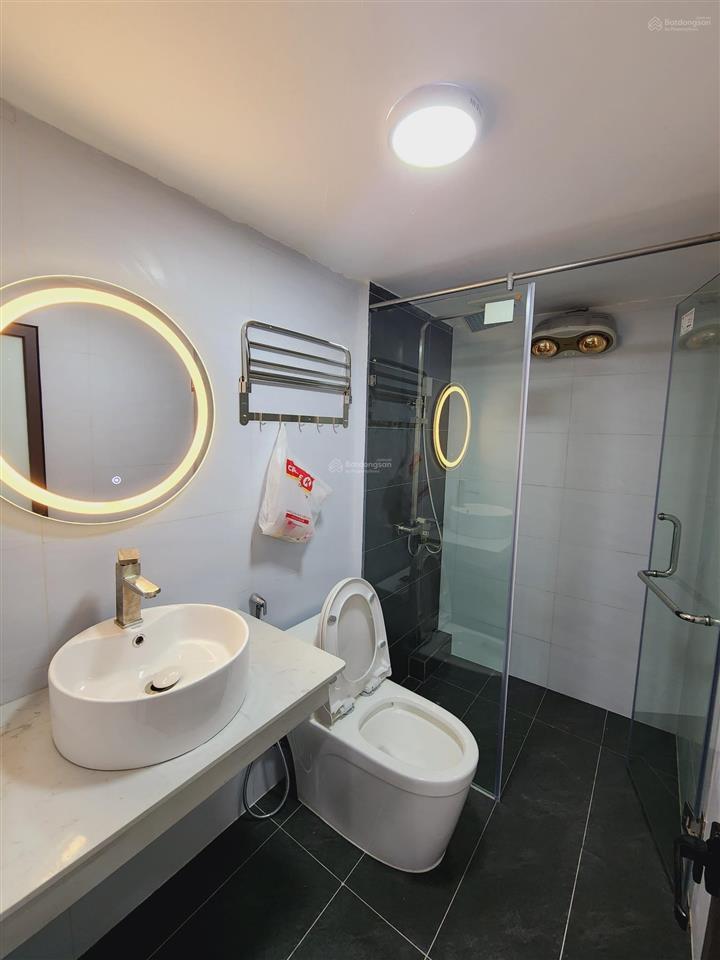 6,15 tỷ 30m² minh khai  5 tầng  mặt tiền 4,9m  0988 030 ***