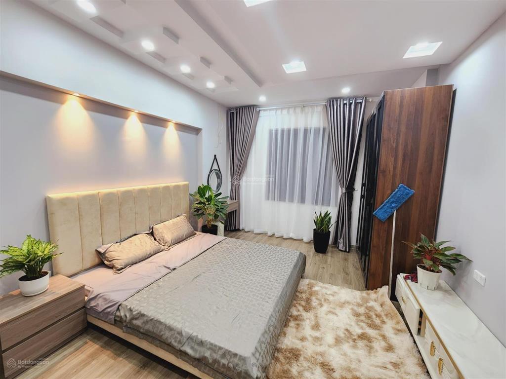 6,15 tỷ 30m² minh khai  5 tầng  mặt tiền 4,9m  0988 030 ***