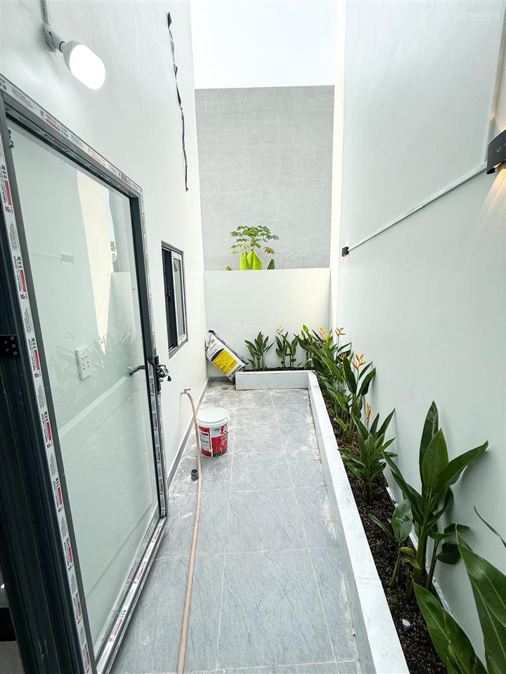 Bán nhà 1t1l (sổ hoàn công). dt 116m , đường 8m  kdc hoàng minh chánh p. hoá an. giá chỉ 4,1 tỷ