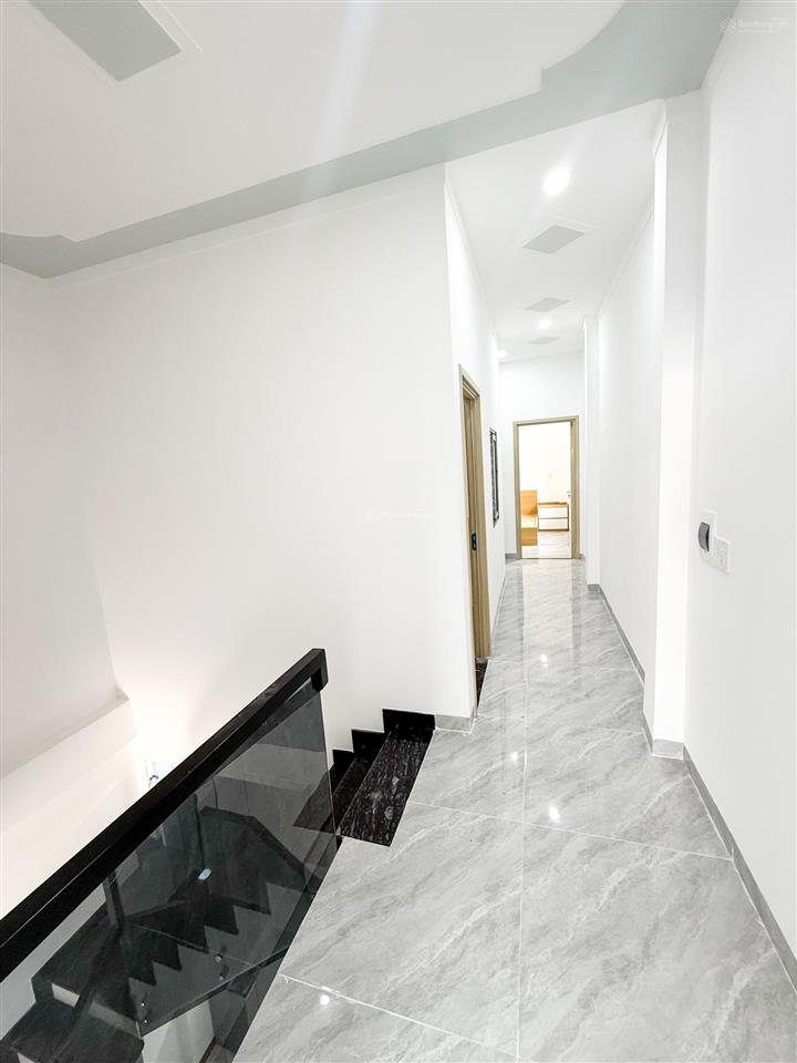 Bán nhà 1t1l (sổ hoàn công). dt 116m , đường 8m  kdc hoàng minh chánh p. hoá an. giá chỉ 4,1 tỷ