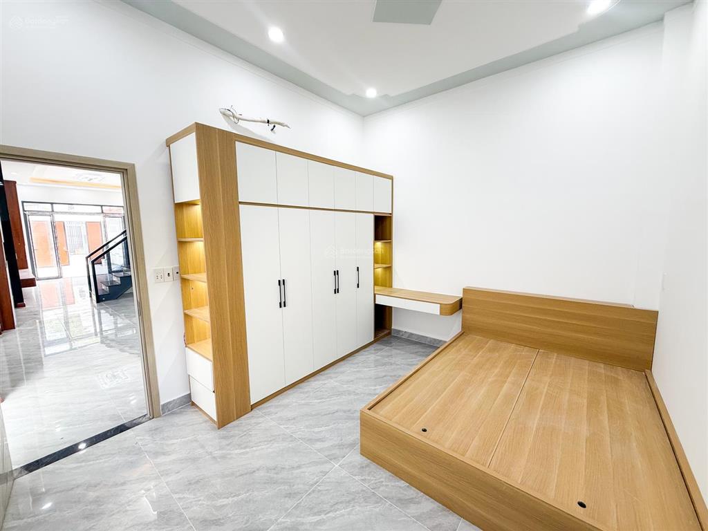 Bán nhà 1t1l (sổ hoàn công). dt 116m , đường 8m  kdc hoàng minh chánh p. hoá an. giá chỉ 4,1 tỷ