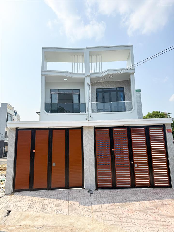 Bán nhà 1t1l (sổ hoàn công). dt 116m , đường 8m  kdc hoàng minh chánh p. hoá an. giá chỉ 4,1 tỷ