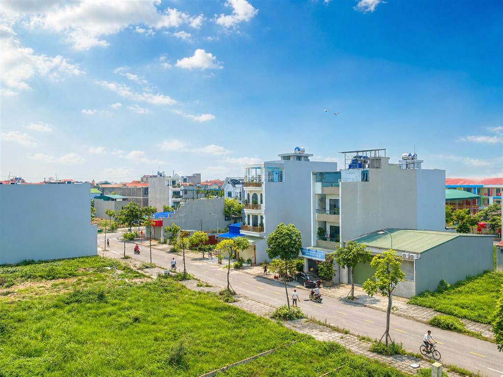 Nóng ! cát lỗ nhẹsang tay nhanhlộc vàng chờ chủ mớilô đất nền sẵn sổvị trí đắc địa