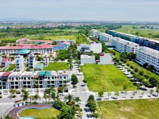 Giật mình giá sốcchính chủ bán gấp lô đất vườn sencơ hội không có lần 2