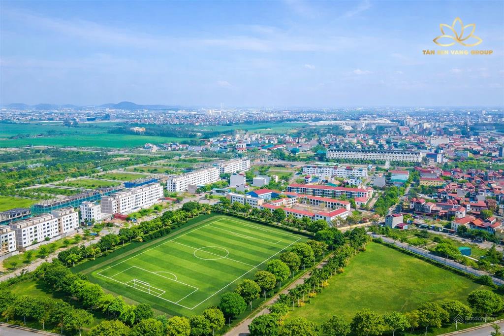 Lô đất tụ khí sinh tài view công viênsân vận động giữa kđt vườn sen từ sơn
