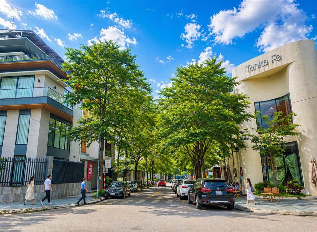 Sốc  cơ hội vàng sở hữu lô đất trung tâm kđt vườn sen  sổ hồng trao tay,sinh lời ngay