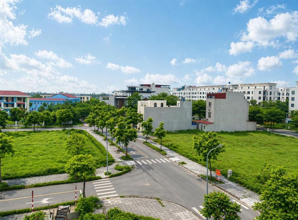Sốc  cơ hội vàng sở hữu lô đất trung tâm kđt vườn sen  sổ hồng trao tay,sinh lời ngay