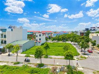 Siêu phẩm đất đẹp trung tâm kđt vườn sen  sát trường học và công viên  đất vượng khí