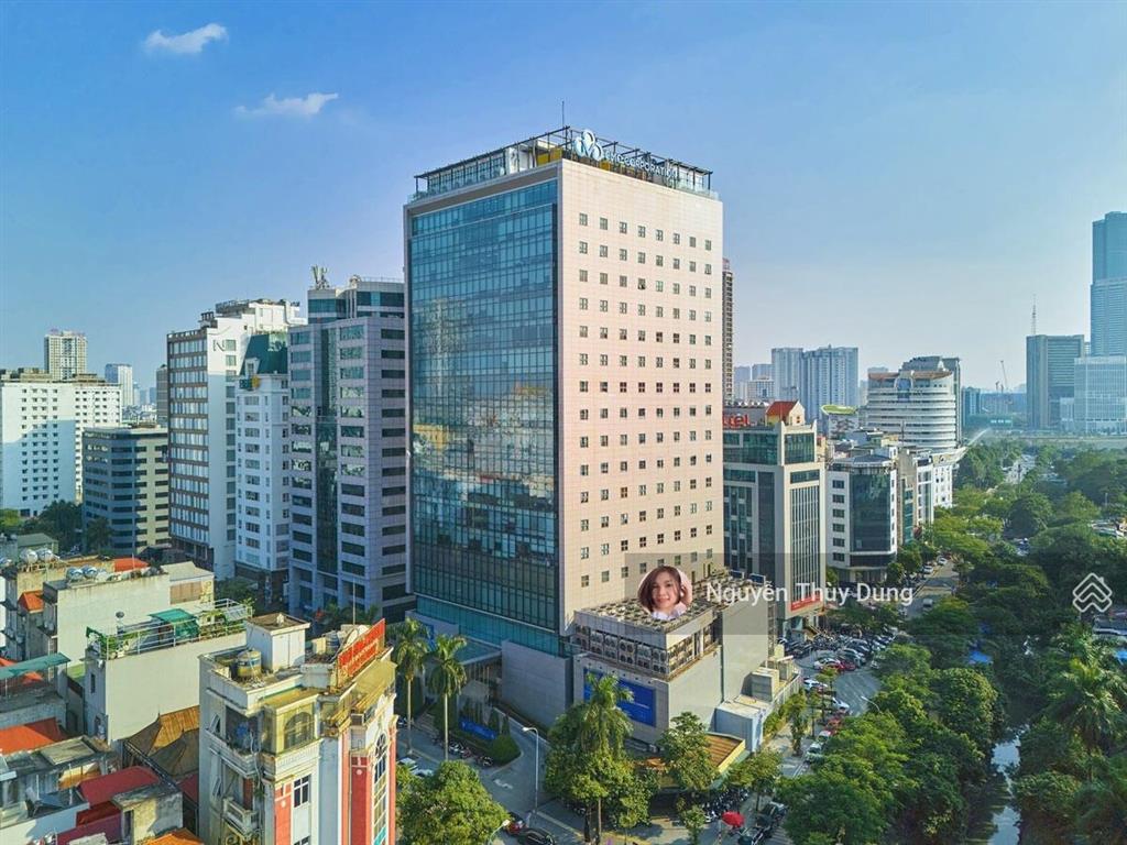 Bql cho thuê văn phòng giá tốt, 220.000 đ/m2/th, dt 1000m2 có cắt lẻ tại toà cmc tower 11 duy tân
