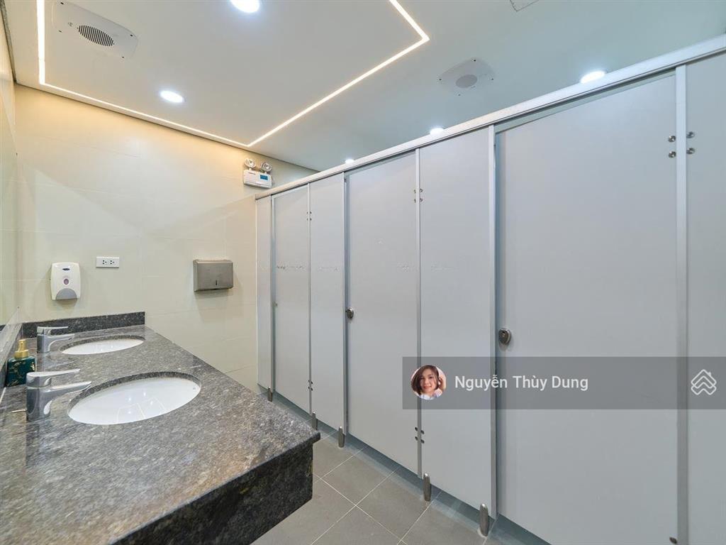 Cho thuê văn phòng toà th duy tân, cầu giấy. dt 590m2 có cắt nhỏ, giá chỉ từ 210.000 đ/m2