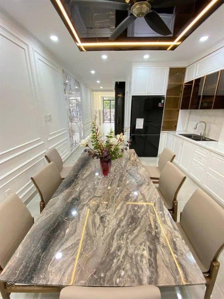 Bán nhà mặt tiền khu cao lỗ, ( 6m x 20m), 4 tầng, quận 8