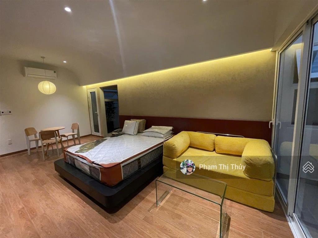 Vị trí kim cương gần biển mỹ khê, dt 135m2, nhà sẵn 3 căn hộ cao cấp châu âu, doanh thu 400tr/năm