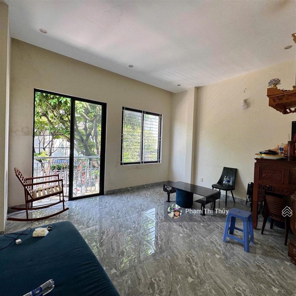 Cần bán nhanh nhà 2 tầng đường lý nhân tông, mặt tiền hải châu, 93m2 giá 11.5 tỷ