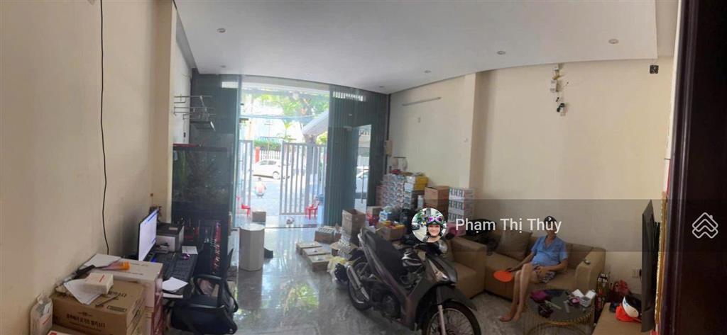 Cần bán nhanh nhà 2 tầng đường lý nhân tông, mặt tiền hải châu, 93m2 giá 11.5 tỷ