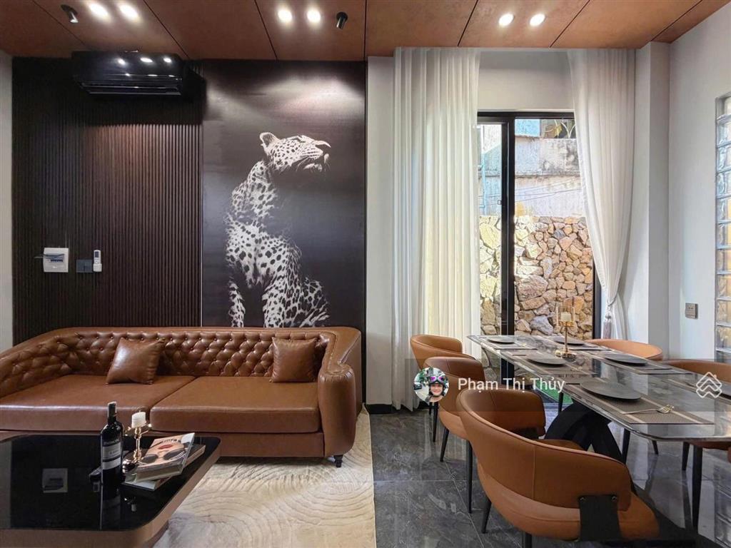 Nhà 4 tầng lê duẩn luxury hiện đại, cách cầu sông hàn chưa đầy 1km, giá 5.95 tỷ