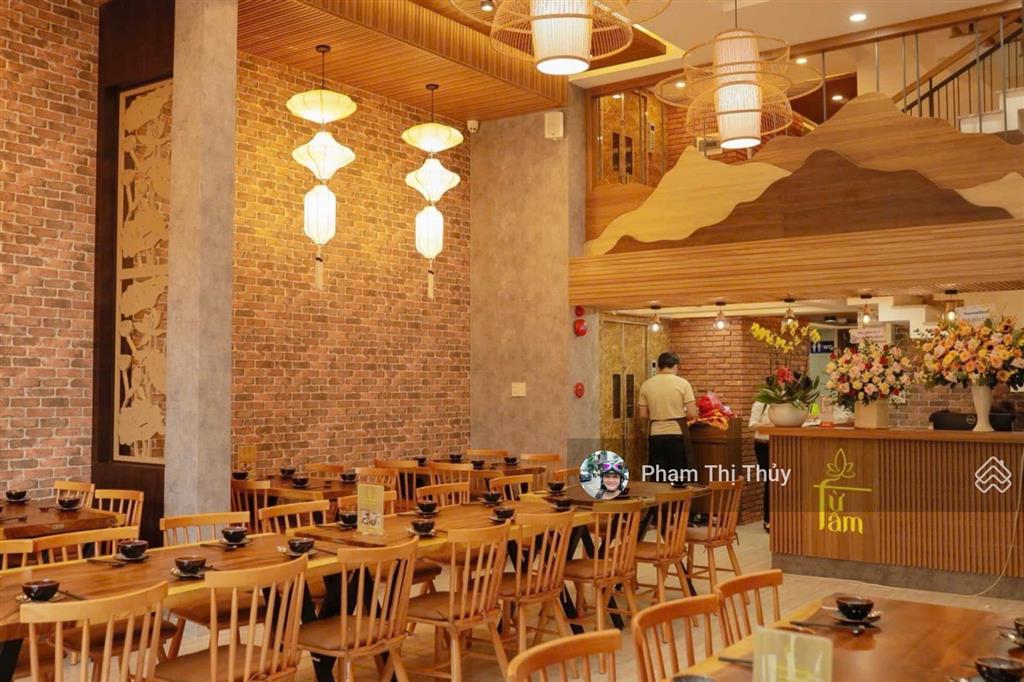 Bán nhà 5 tầng mặt tiền tiểu la  hải châu  gần công viên nước, giá chỉ 22.5 tỷ