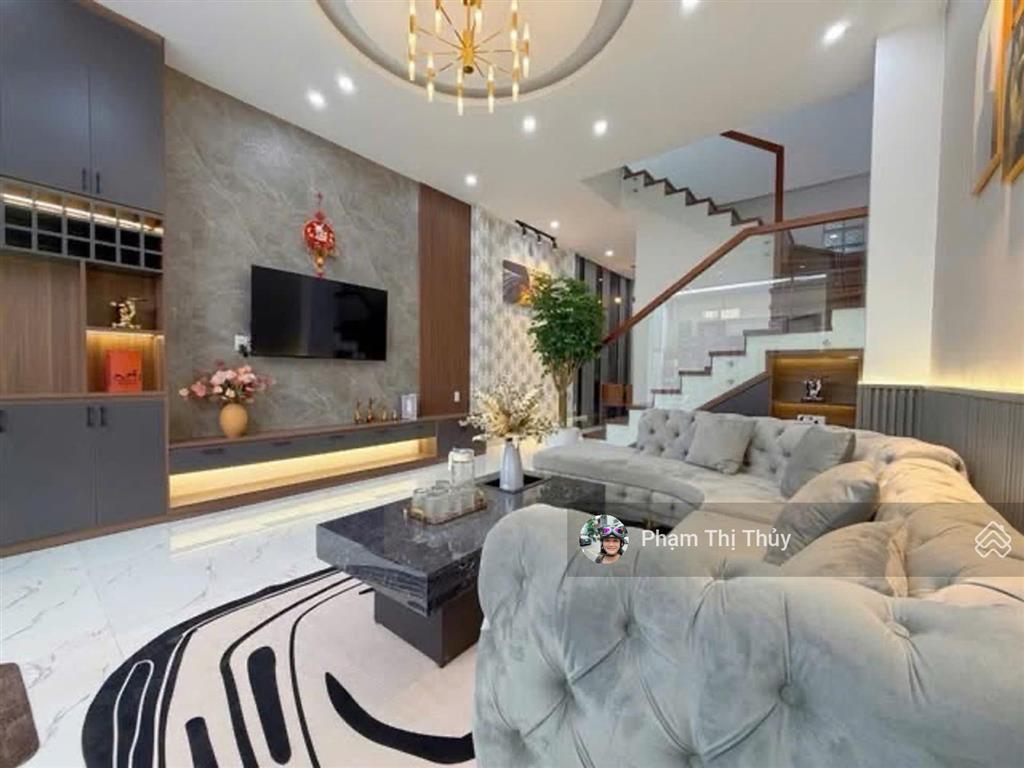 Bán nhà 3 tầng đẹp full nội thất, kiệt 3m núi thành  hoà cường  trung tâm hải châu