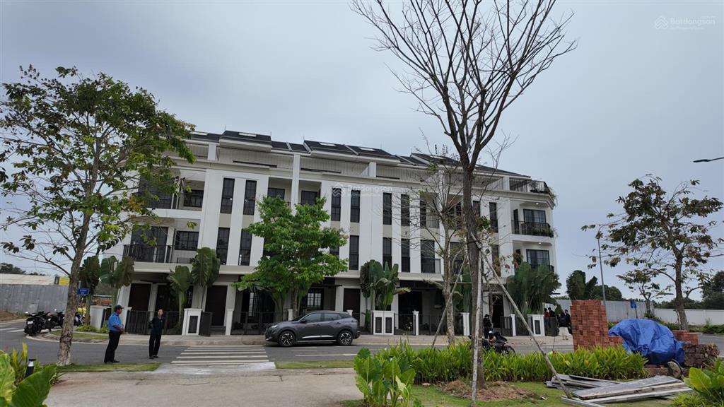 Vốn 500tr sở hữu nhà phố salacia villas 4 tầng tp. hcm giá 4.5 tỷ  giãn 48 tháng  sổ hồng riêng