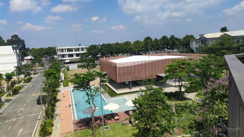 Vốn 500tr sở hữu nhà phố salacia villas 4 tầng tp. hcm giá 4.5 tỷ  giãn 48 tháng  sổ hồng riêng