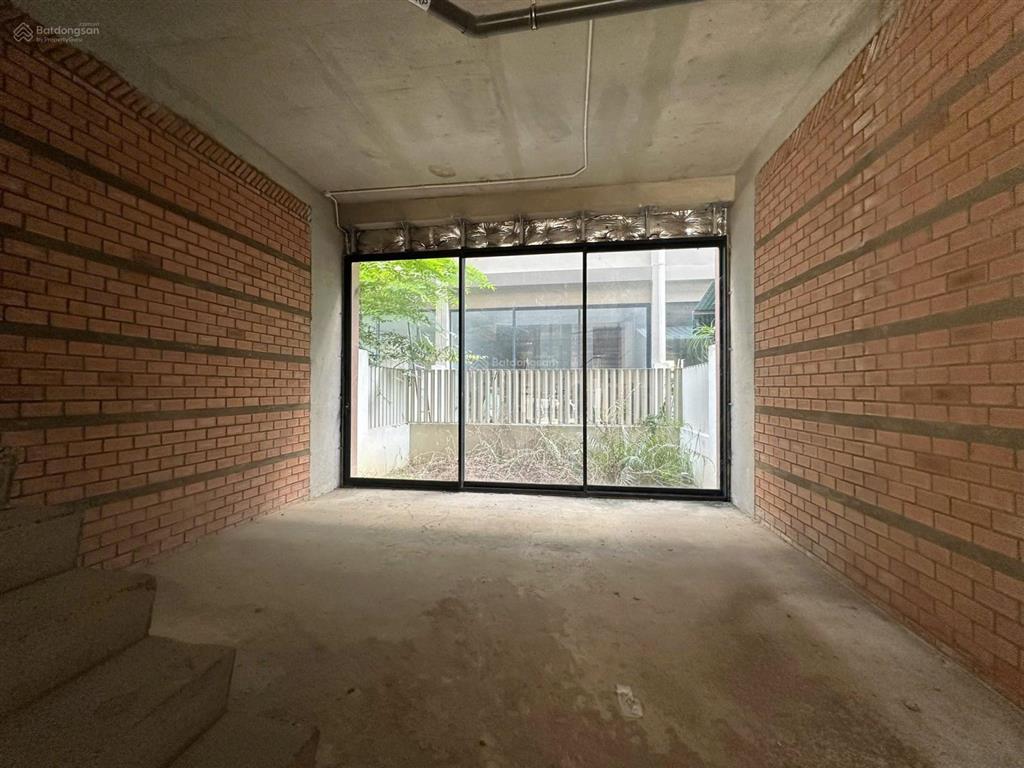 Cho thuê shophouse thô soho the global city q2, giá chỉ 25tr/tháng, hđ 10 năm, thi công 3 tháng