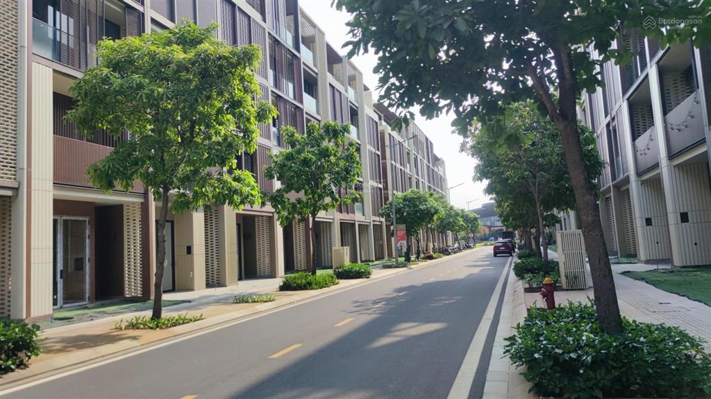 Bán gấp nhà phố soho the global city cắt lỗ 5 tỷ, sẵn sổ, nhà 5 tầng, có thang máy, hướng đnam mát
