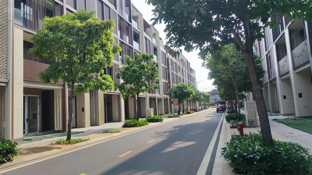 Hot bán gấp shophouse soho the global city giá 31 tỷ, 5 tầng, sàn 350m2, gần công viên