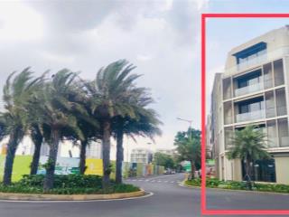 Cho thuê nhà phố căn góc 2 mặt đường 30m, 403m2 sàn, ngay tttm, nhạc nước, sát 10 toà chung cư