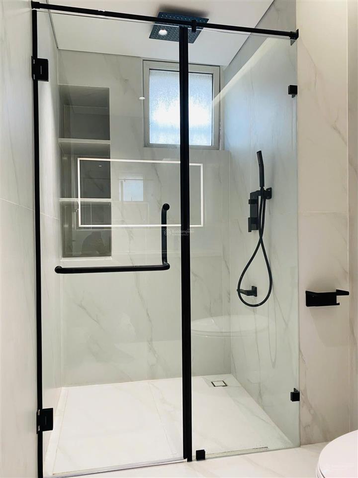 Hiếm palm residence  nhà phố 6x17m vừa hoàn thiện full nội thất mới, compound  70tr/tháng