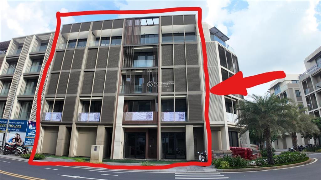 Cho thuê gấp 4 shophouse liền nhau, mt 20m the global city, đường n2 20m, 1400m2 sàn  0963 829 ***