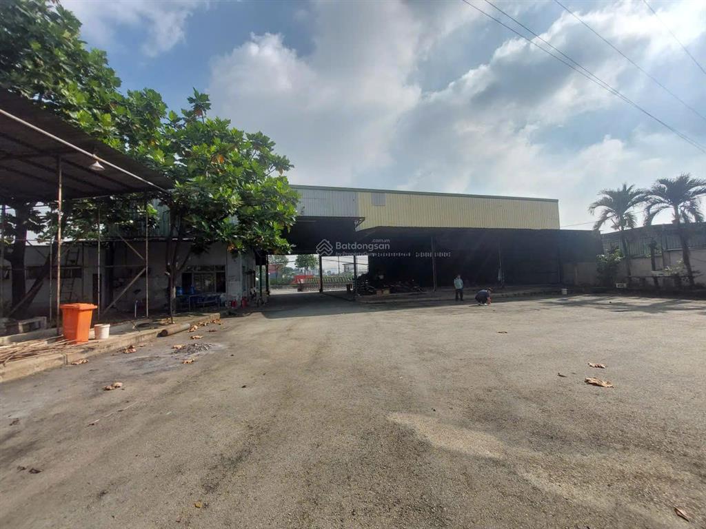 Gấp gấp kho quốc lộ 1a linh trung dt 3400m2 giá chỉ 20tr/m2,  chủ ngay