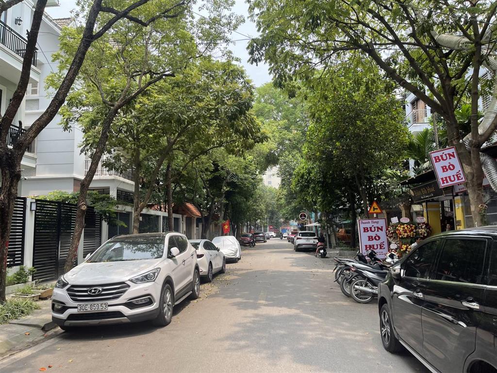 Biệt thự mỹ đình một căn duy nhất 140m mt 10m 3x tỷ