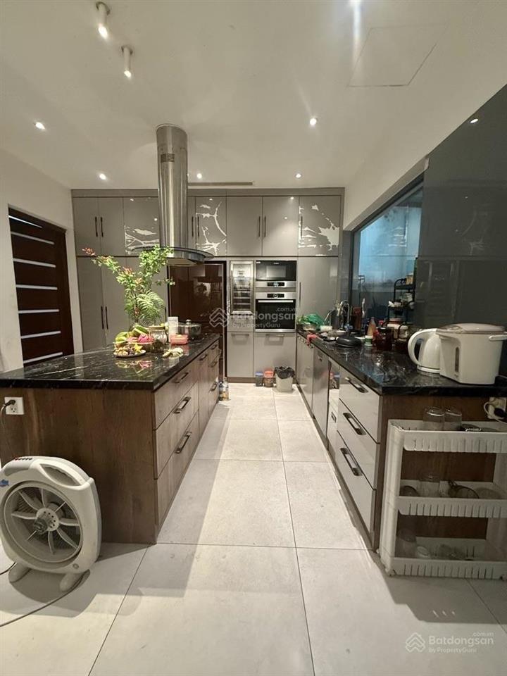 Biệt thự mỹ đình một căn duy nhất 140m mt 10m 3x tỷ