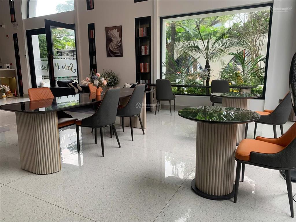 Mặt tiền đường lý nhật quang view sông hàn xem pháo hoa