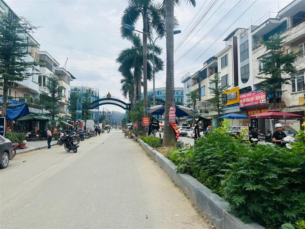 Trục chính đường đôi 30m kinh doanh sầm uất giảm sâu 2 tỷ